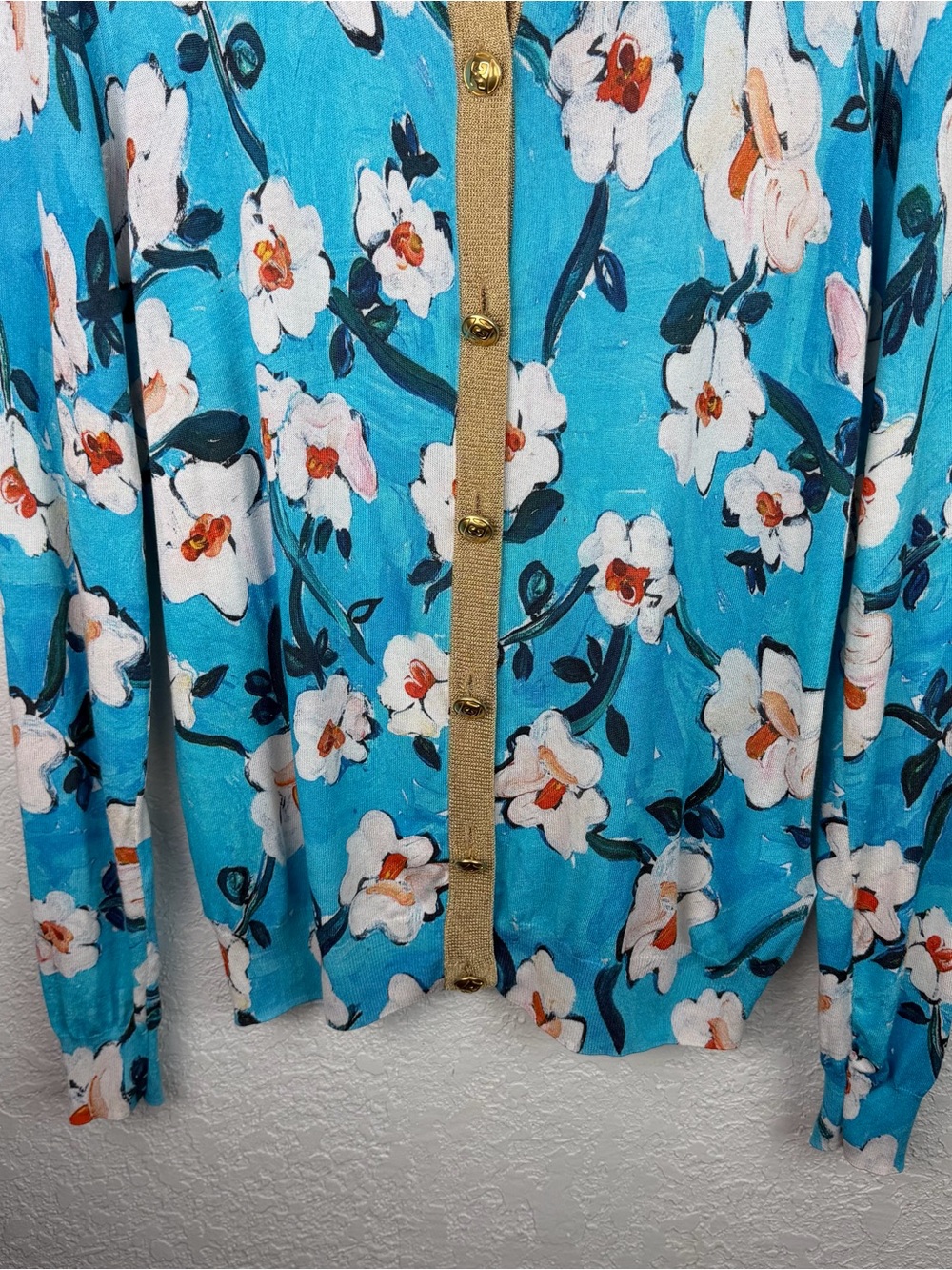 Escada | Blue White Floral Gold Button Lightweight Cardigan Sweater - Picture 3 of 10